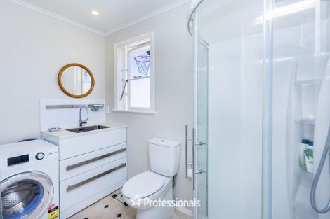 Photo of property in 53 Thackeray Street, Trentham, Upper Hutt, 5018