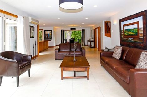 Photo of property in 32 Wai-iti Terrace, Burnside, Christchurch, 8052