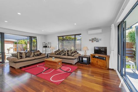 Photo of property in 23 Bridge Street, Southbridge, 7602