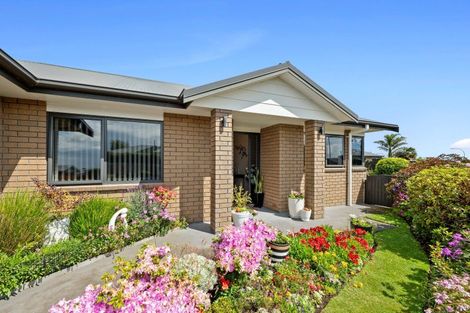 Photo of property in 27 Coby Sydney Drive, Bell Block, New Plymouth, 4312