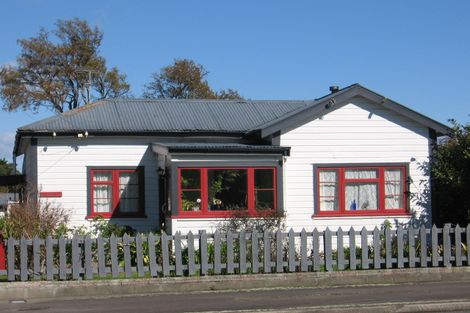 Photo of property in 96 Fox Street, Featherston, 5710