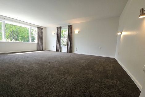 Photo of property in 90 Clyde Road, Ilam, Christchurch, 8041