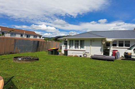Photo of property in 1/27 Pharazyn Street, Melling, Lower Hutt, 5010