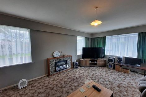 Photo of property in 1/318 Main North Road, Redwood, Christchurch, 8051