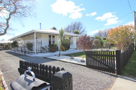 Photo of property in 37 Muller Road, Blenheim, 7201
