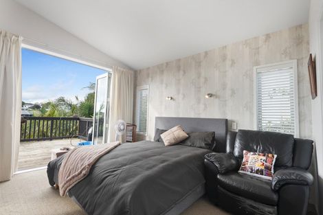 Photo of property in 27 Bayvista Close, Welcome Bay, Tauranga, 3112