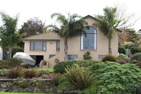 Photo of property in 13 Alexander Street, Cockle Bay, Auckland, 2014