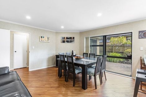 Photo of property in 5 Foxley Place, Burswood, Auckland, 2013