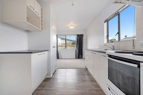 Photo of property in 20b Kentucky Crescent, Nawton, Hamilton, 3200