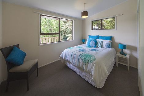 Photo of property in 5 Glenvar Road, Torbay, Auckland, 0630