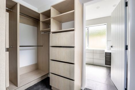 Photo of property in 103 Kakariki Grove, Waikanae, 5036