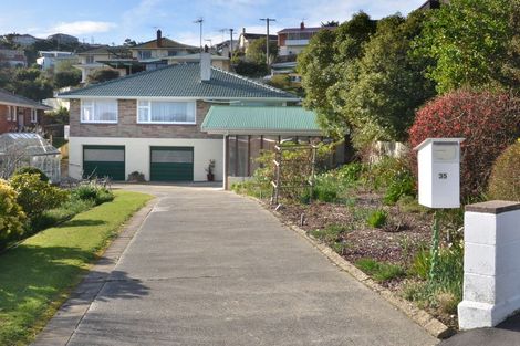 Photo of property in 35 Gresham Street, Tainui, Dunedin, 9013