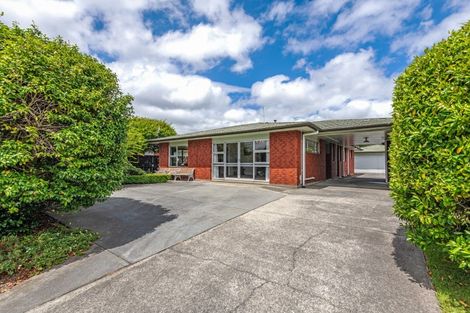 Photo of property in 120 Benmore Avenue, Cloverlea, Palmerston North, 4412