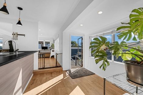 Photo of property in 26 Buckland Road, Tuakau, 2121