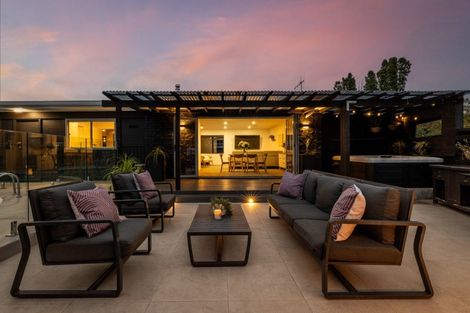 Photo of property in 29 Kent Terrace, Taradale, Napier, 4112