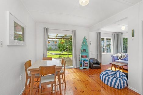 Photo of property in 66a Wainui Road, Raglan, 3225