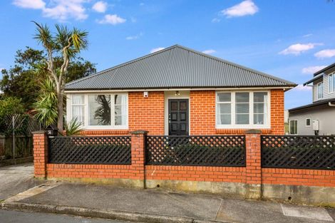 Photo of property in 56 Motuhara Road, Plimmerton, Porirua, 5026