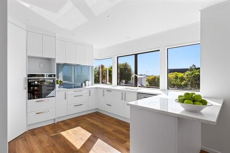 Photo of property in 29a Little Barrier Avenue, Manly, Whangaparaoa, 0930