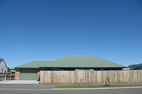 Photo of property in 9a Lindon Street, Rangiora, 7400