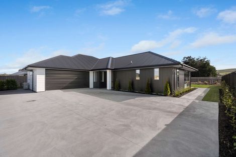 Photo of property in 3 Cox Lane, Amberley, 7410