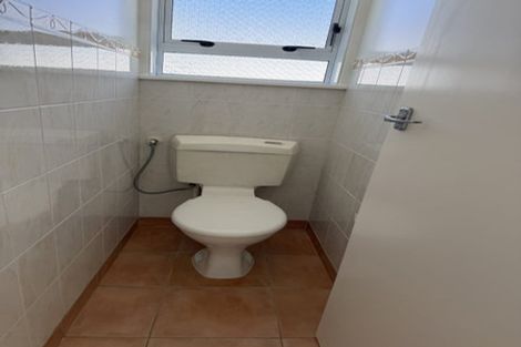 Photo of property in 10 Aotea Road, Glen Eden, Auckland, 0602