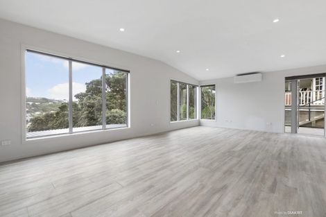 Photo of property in 83a Nevay Road, Miramar, Wellington, 6022