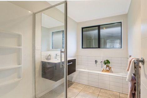 Photo of property in 64 Tradewinds Drive, Whitby, Porirua, 5024