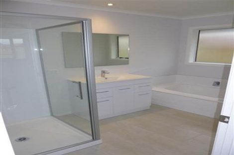 Photo of property in 4 Teatree Close, Huntington, Hamilton, 3210