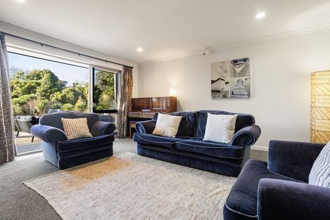 Photo of property in 14 Cabernet Close, Rototuna, Hamilton, 3210