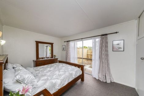 Photo of property in 8 Sicely Street, Marton, 4710