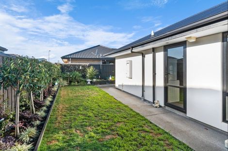 Photo of property in 27 Faringdon Boulevard, Rolleston, 7615