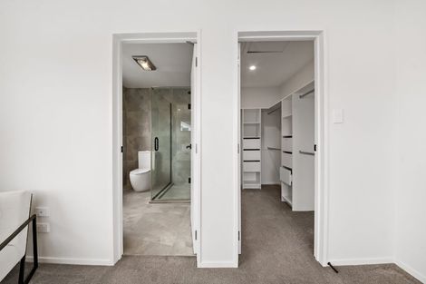 Photo of property in 38b Mcwhirters Farm Lane, Massey, Auckland, 0614