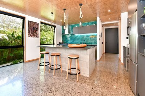 Photo of property in 59 The Circle, Manly, Whangaparaoa, 0930