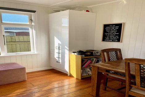 Photo of property in 21 Rata Street, Roslyn, Palmerston North, 4414