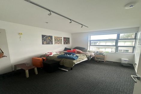 Photo of property in Revolucion Apartments, 402n/28 Torrens Terrace, Mount Cook, Wellington, 6011