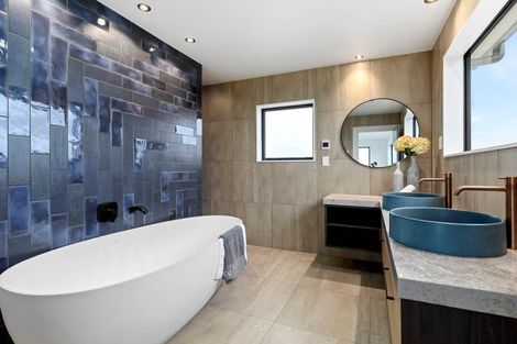 Photo of property in 54 Wainui Road, Silverdale, 0932