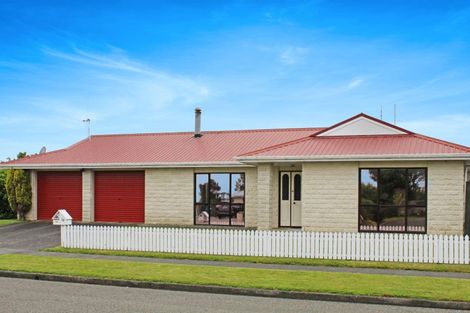 Photo of property in 18 Mercury Street, Milson, Palmerston North, 4414