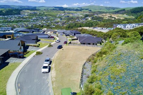 Photo of property in 4 Topsail Way, Whitby, Porirua, 5024