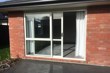 Photo of property in 45 Tara Crescent, Woodend, 7610