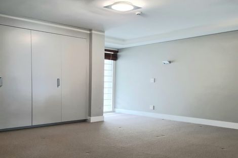 Photo of property in The Capital, 11/370 Oriental Parade, Oriental Bay, Wellington, 6011