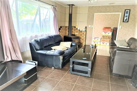 Photo of property in 13 Tabitha Crescent, Henderson, Auckland, 0612