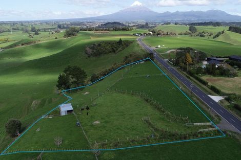 Photo of property in 827 Egmont Road, Hillsborough, 4372