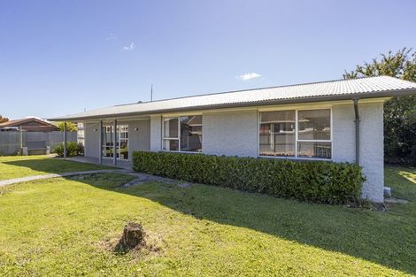 Photo of property in 4 Coates Place, Rangiora, 7400
