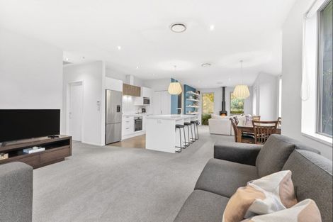 Photo of property in 32 Quinnat Street, Albert Town, Wanaka, 9305