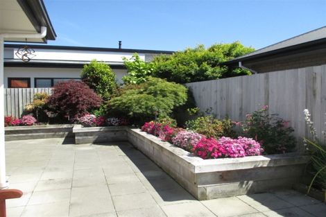 Photo of property in 22 Sovereign Gardens, Halswell, Christchurch, 8025