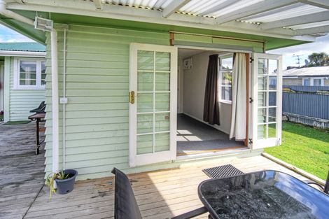 Photo of property in 21 South Belt, Solway, Masterton, 5810
