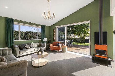 Photo of property in 16 Eagle Street, Welcome Bay, Tauranga, 3112