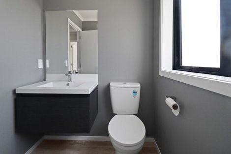 Photo of property in 130b Wellington Road, Wainuiomata, Lower Hutt, 5014