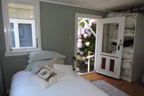 Photo of property in 21 Creagh Street, Tapu, Thames, 3575