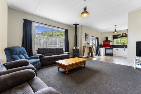 Photo of property in 8 Albert Street, Pahiatua, 4910